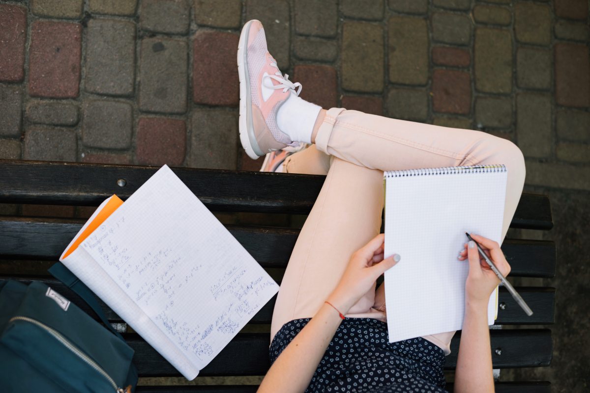 MEC convoca candidatos na lista de espera do FIES e define prazos de validação