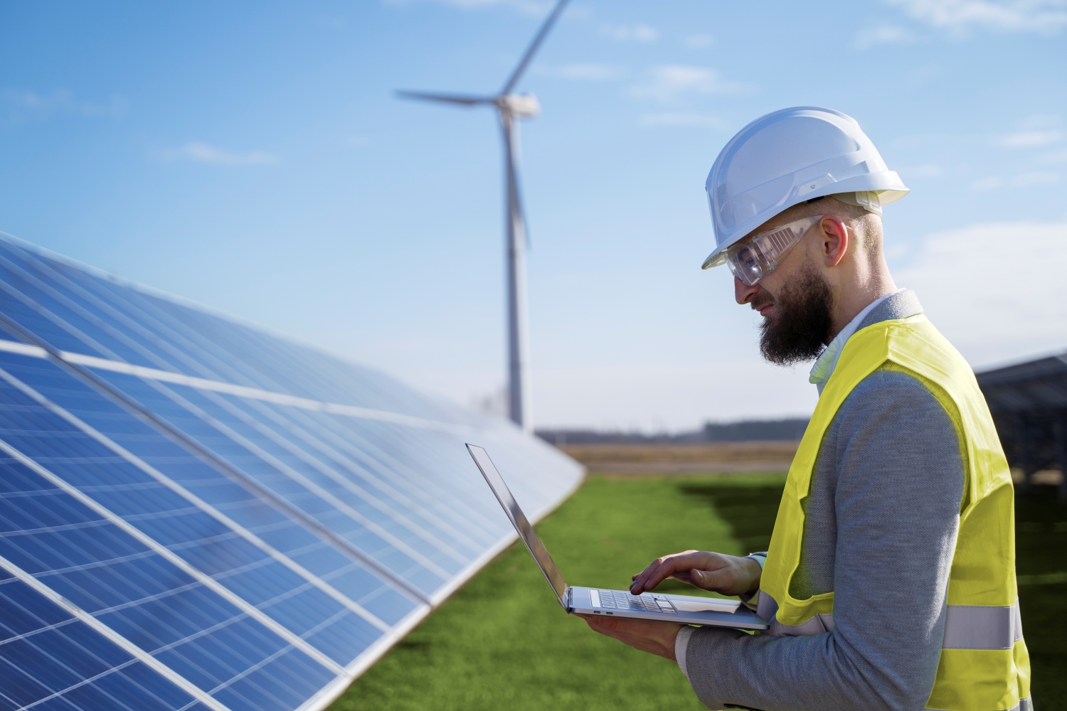 Alta estrutural pressiona preços da energia solar