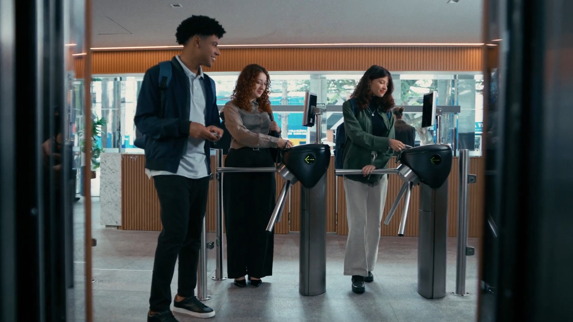 Campanha do Espro leva histórias de aprendizes aos cinemas