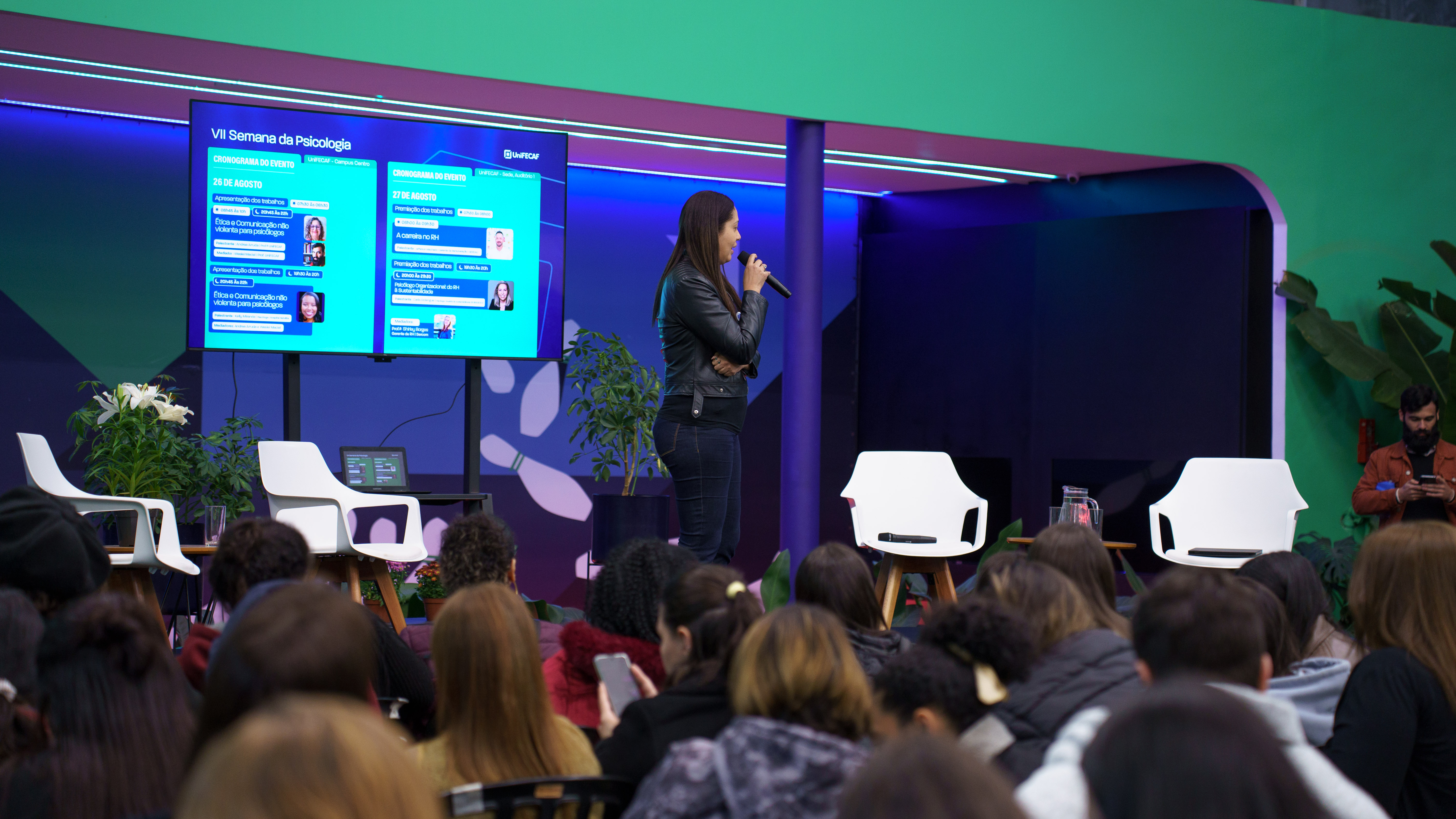 UniFECAF lança capacitação em ensino inclusivo 