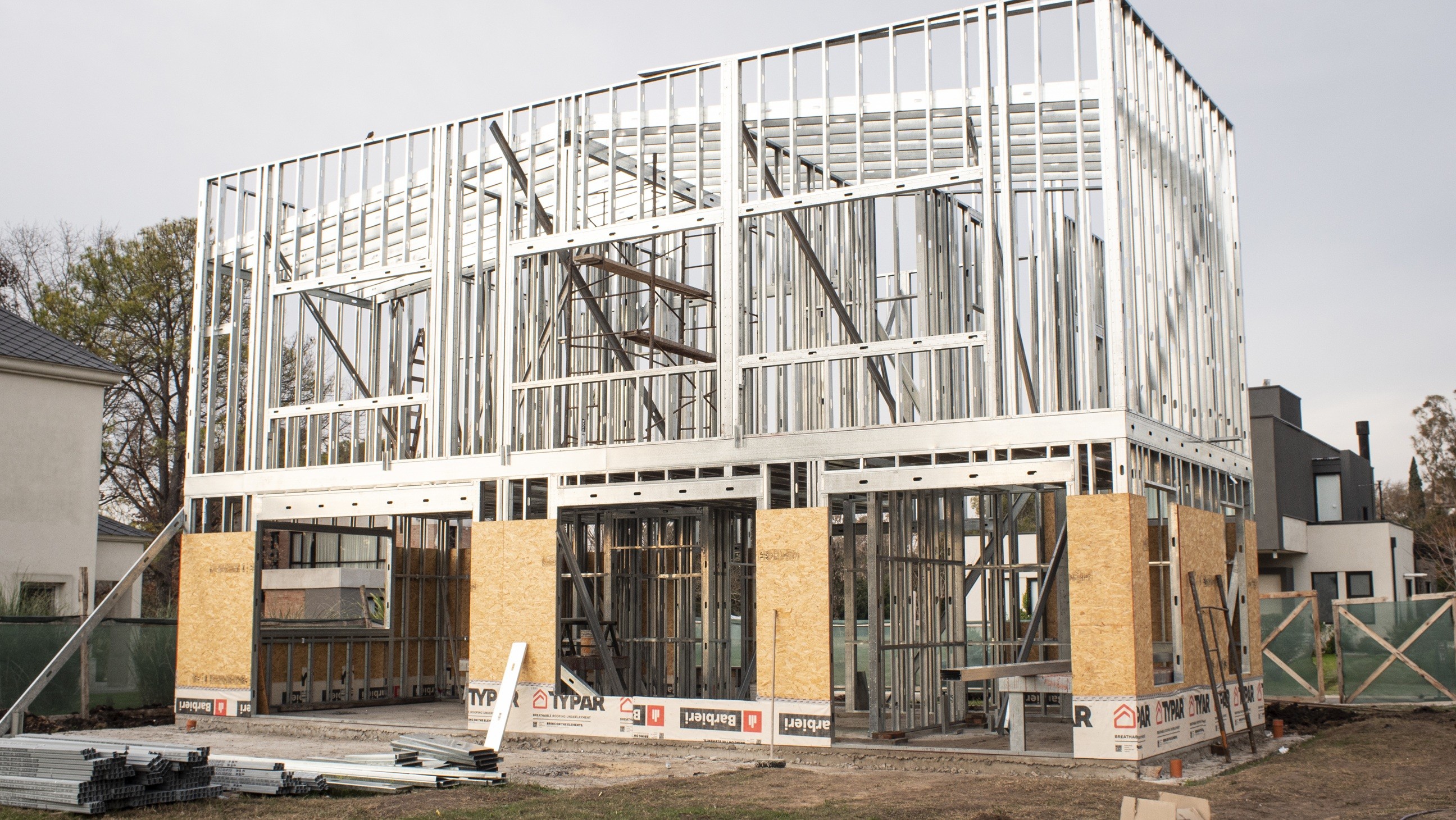 Ancoragens corretas garantem desempenho do steel frame
