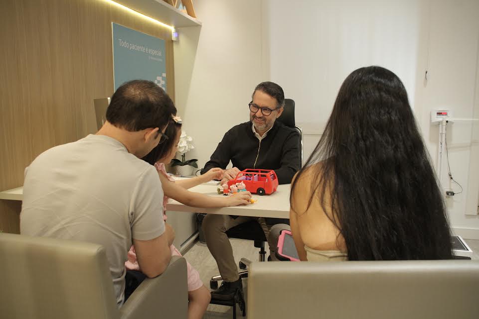 Procura por diagnóstico de autismo e TDAH expõe lacuna