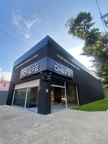 MotoChefe chega à 100ª unidade e celebra expansão no país
